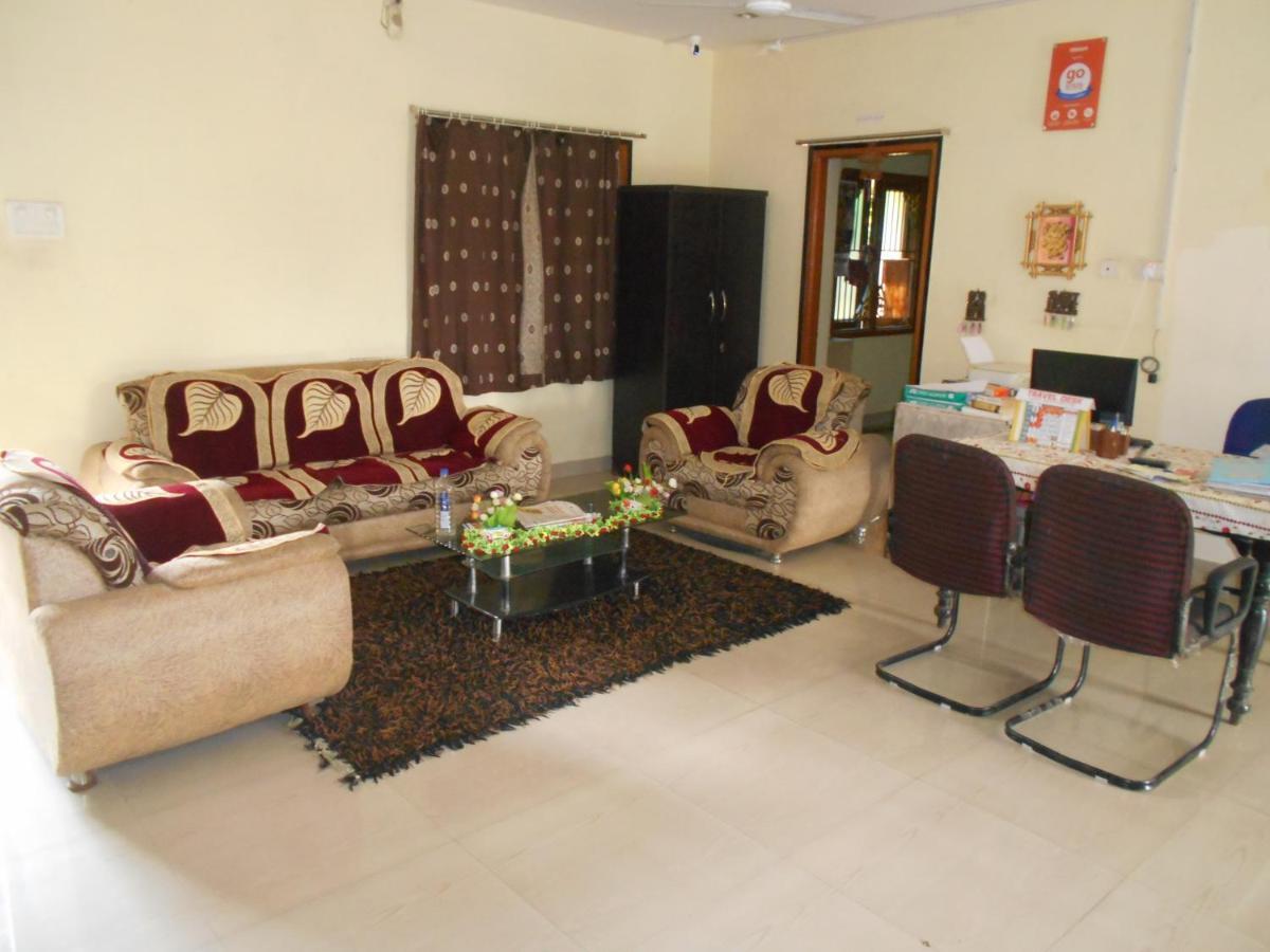 WeKare Guest House Bhubaneswar Exterior foto